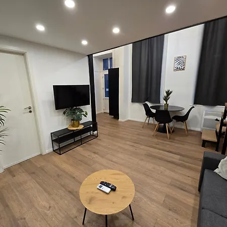 The Dob Urban Loft *